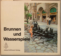 BRUNNEN UND WASSERSPIELE