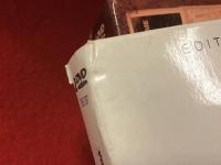 【DVD】フランス版「吉田喜重全集DVD-BOX　Œuvres complètes de KIJÛ YOSHIDA」全２巻（UNE VAGUE NOUVELLE[60-64]、CONTRE LE MÉLODRAME[65-68]）＋「エロス＋虐殺 コレクターエディション」３点一括
【収録作品】partie1「ろくでなし」「血は渇いてる」「甘い夜の果て」「日本脱出」「秋津温泉」「嵐を呼ぶ十八人」／partie2「水で書かれた物語」「女のみづうみ」「情炎」「樹氷のよろめき」「炎と女」＋特典映像「吉田喜重：映画監督とは？」／「エロス＋虐殺（ロングバージョン）」「エロス＋虐殺（ショートバージョン）」＋特典映像「ヨシダ、あるいは爆発した物語」　フランス語字幕