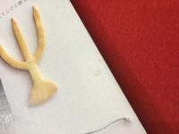 北欧伝統モチーフの刺繍