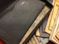 【洋書薄冊子セット】The Trotty Veck Messengers トロッティ・ベック・メッセンジャーズ No.1～No.13まで13冊一括 ※オリジナル革ケース（コワレ）付き