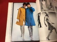 【仏語洋雑誌】JARDIN DES MODES-PANORAMA DE LA HAUTE COUTURE AUTOMNE-HIVER 66/67　モードの庭－オートクチュールの全貌　1966／1967年秋冬（Féraud、M. de Rauch、Lanvin、Balmain、Scherrer、Lapidus、Laroche、N. Ricci、Patou、Chanel、Dior、Saint-Laurent、Ungaroほか）