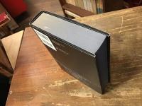 もうすぐ絶滅するという紙の書物について