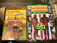 ルチャ・リブレ関連4冊一括


①『別冊プロレス秋季号　1981年秋季号　ビバ！ルチャ・リブレ〈メキシコのプロレス・オールガイド〉』1981年／
②『週刊プロレス　1983年9月10日号増刊　No.6号　ルチャ・リブレ50周年記念　新しいルチャ・リブレ　MEXICO AHORA』1983年／
③伊ヶ崎光雄『オフ・ザ・リング　メキシコ編』1984年初版／
④『ミック博士の昭和プロレス・マガジン　第29号』2013年初版　特集：華麗なるマスクマンの世界！
