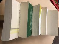 村上春樹著書　ドイツ語版ペーパーバック5冊一括　・2006年『Wilde Schafsjagd』（羊をめぐる冒険）・2000年『Mister Aufziehvogel』（ねじまき鳥クロニクル）・2015年『DIE PILGERJAHRE HERRN TAZAKI』（色彩を持たない多崎つくると、彼の巡礼の年）・2003年『Naokos Lächeln』（ノルウェイの森）・2016年『VON MÄNNERN,DIE KEINE FRAUEN』（女のいない男たち）