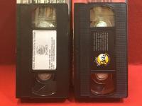 【輸入盤VHS】ブラジルのドキュメンタリー作家エドゥアルド・コウチーニョ監督作品２本（「O Fio Da Memoria（’91）」「Santo Forte（'99）」）一括