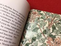 【洋書】Giftwraps by Artists: Designs by William Morris  16 Full-Color, Tear-out Sheets, 18 3/4×27in., For All Occasions　ウィリアム・モリスデザインのギフトペーパー、約47cm×68.5cm、ミシン目未切り離し