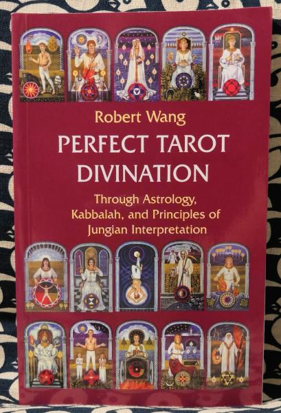 Perfect Tarot Divination Book （パーフェクト タロット ディヴィ