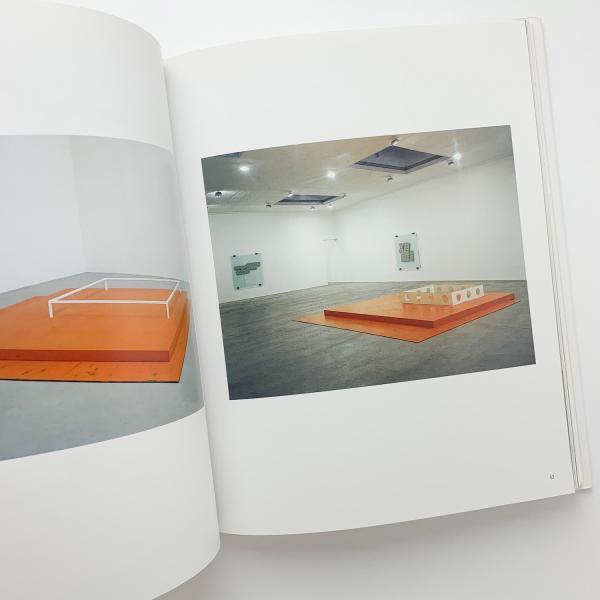Jean-Marc Bustamante Private Crossing / 古本、中古本、古書籍の通販