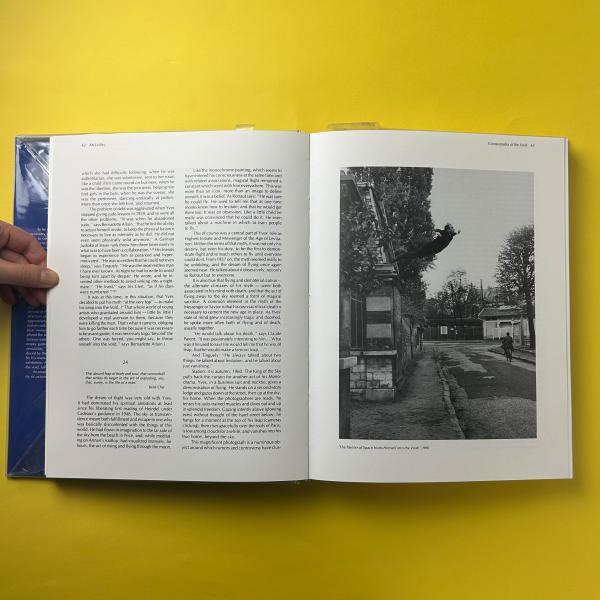 Yves Klein 1928-1962: A Retrospective | ¥11,000 - 日本の古本屋