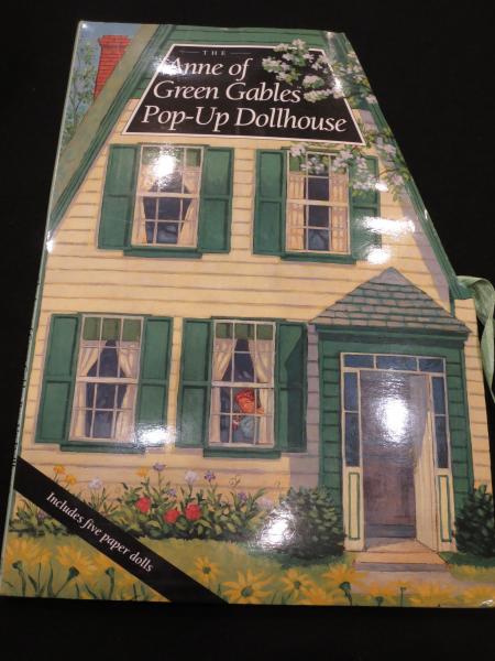Anne of Green Gables: Pop-Up Dolls House(Rick Morrison) / 古本 