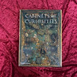 Cabinets of Curiosities 洋書