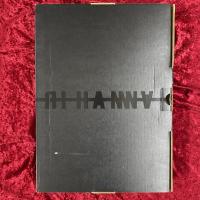 The Rihanna Book　リアーナ・ブック　洋書