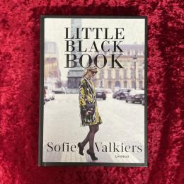 Little Black Book 洋書