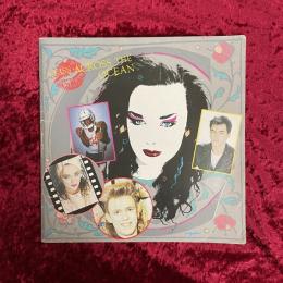 A KISS ACROSS THE OCEAN　パンフレット　カルチャークラブ　コンサート ツアー パンフ　1984　日本公演
