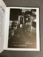 幽霊城 : サイモン・マースデン写真集