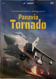 Panavia Tornado (In Combat)　／　パナビア・トルネード