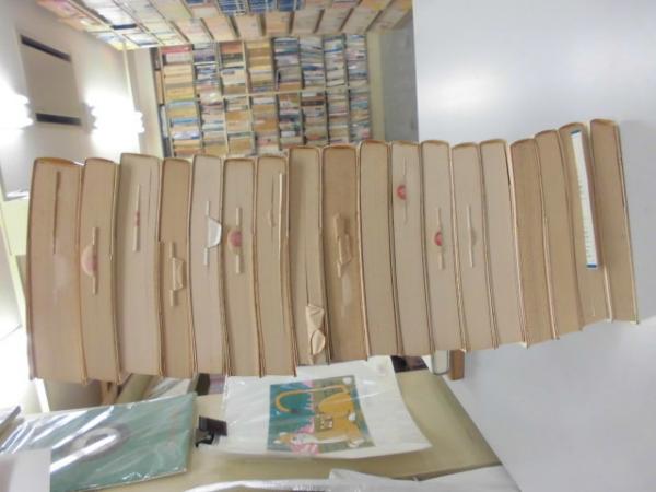 星新一の作品集（全18冊） / 古本、中古本、古書籍の通販は