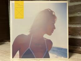 小栗香織写真集　OVER THE PAINBOW