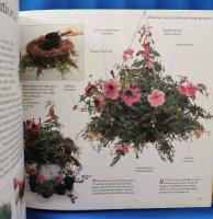 【英語】A Creative, Step-By-Step Guide to Container Gardening クリエイティブなコンテナ・ガーデニングのステップ・バイ・ステップ・ガイド