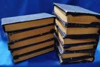 川端康成全集　1～11巻（全16巻内）　The Complete Works of Yasunari Kawabata, Volumes 1-11 (of 16)
All volumes are signed by the dedicatees, first edition.