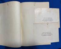 トルコ語　『ATAT〓RK'〓N 100. DO〓UM YILINA ARMA〓AN　ATAT〓RK　DEVR〓MLER〓 VE E〓〓T〓M SEMPOZYUMU　(9-10 N〓SAN 1981)』　アタテュルク生誕100年への贈り物　アタテュルク革命と教育シンポジウム
(1981 年 4 月 9 ～ 10 日)