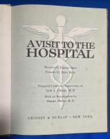英文書 『AVISIT TO THE　HOSPITAL』

