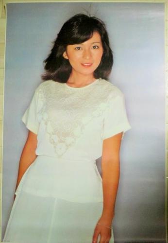 太田裕美 渡辺プロ公認ポスター / 古本、中古本、古書籍の通販は「日本
