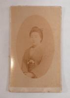 【古写真】明治末〜大正期 写真館台紙付写真3枚
横須賀軍港・衣笠写真館（H. KINUGASA）／TANAKA PHOTOGRAPHER（広島・中島本町）