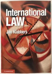 International Law （英語版） ペーパーバック