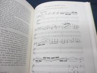 洋書/クラシカル・マンドリン/The Classical Mandolin/現代ナポリ式マンドリンの発展.ラファエレ・カラーチェ カルロ・ムニエール 他主要なマンドリン作曲家の人生や世界の考察他
