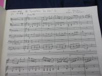 楽譜/マンドリン譜/2冊セット/ハイドン/シンフォニー　時計　第二楽章 /本体スコア＋1st Mandolin、 2nd Mandolin、 Mandola、Chitarra 、Mando-Cello,C.Bassのパート譜付/Mendelssohn Marcia di Nozze/本体スコア＋1st Mandolin、 2nd Mandolin、3nd Mandolin、4nd Mandolin 1st Mandola、2nd Mandola、Chitarra 、Mando-Cello,C.Bassのパート譜付/
