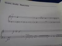 輸入楽譜/ピアノのための本/カタルーニャ作曲家協会
/Llibre per a piano/ASSOCIACIO CATALANA DE COMPOSITORS/大きさ縦約34cm×横約23cm/ギンジュアン/
carles guinovart/joan guinjoan/jordi alcaraz/Gabriel Brncic/Javier Navarrete/