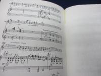 輸入楽譜/ヴォーカル譜/F.プーランク/カルメル会修道女の対話/Francis poulenc/dialogues des carmelites/
RICORDI/大きさ縦約27cm×横約21cm/242P/