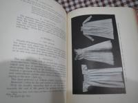 洋）The History of Underclothes