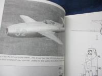 洋書/ルーマニア空軍　航空機写真、図面集/Avioane Reactive Jets in Romanian Air Force Colours