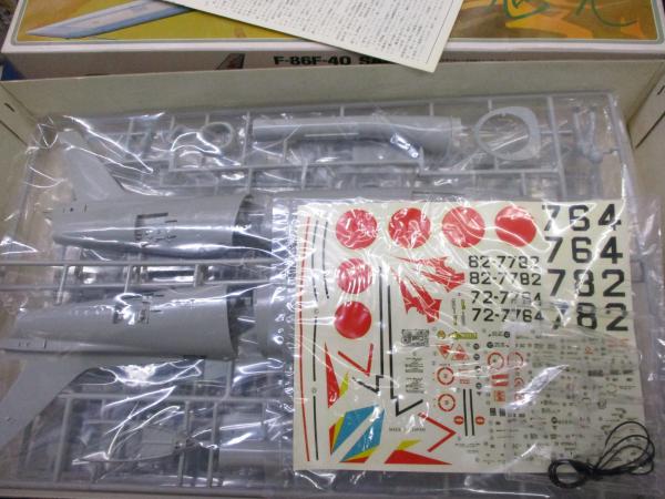 ハセガワ 1/32 F-86F-40 セイバー 旭光 プラモデル 未組立 ハセガワ 1/32 F-86F-40 セイバー 旭光 プラモデル 未組立