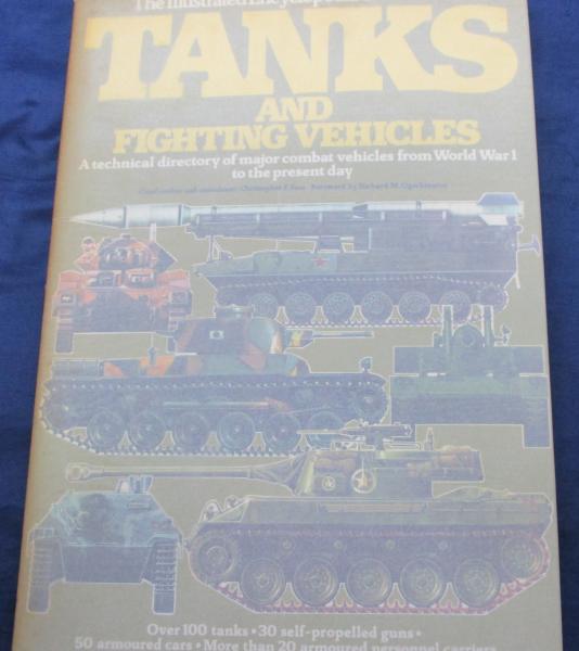洋書 WORLD ENCYCLOPEDIA OF THE TANK 81f1QVQhLrL._AC_UF350,