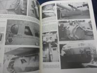 洋冊子/英文/FV101 スコーピオン・FV107シミター・セイバー装甲偵察車/Military Ordnance Special No.23/23P