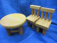 木製玩具/寺内定夫のおもちゃの会/ごっこのイスとテーブルのセット/
