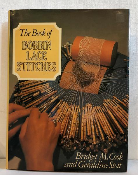 The Book of BOBBIN LACE STITCHES 【ボビンレース・パターン集