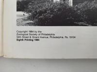 PHILADELPHIA ZOO　ANIMAL BOOK and GUIDE to the GARDEN（フィラデルフィア動物園　動物図鑑とガイドブック）