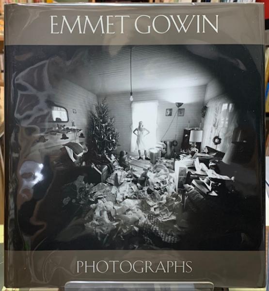 エメット・ゴーウィン　Emmet Gowin Photographs Gowin07.jpg