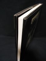 Hoaxes, Humbugs and Spectacles　ハードカバー洋書英語