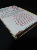 Cherry Ames, Cruise Nurse　ハードカバー洋書英語