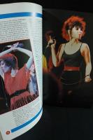 PAT BENATAR（パット・ベネター）　　ペーパーバック洋書英語
