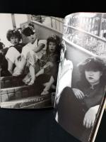 ルージュをひいた悪魔たち　女暴走族ドキュメント写真集　青年書館