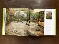 Japanese gardens : Tranquility Simplicity Harmony
