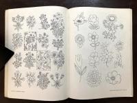 A Tresury of Design for Artists and Craftsmen : 725 paisleys, Flowers, geometrics, fork & primitive motifs