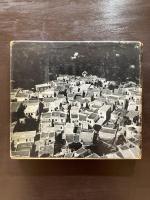 Villages in the Sun : Mediterranean Community Architecture
