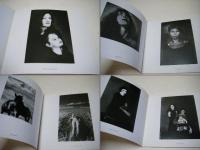 EMINE　CEYLAN　PHOTOGRAPHS